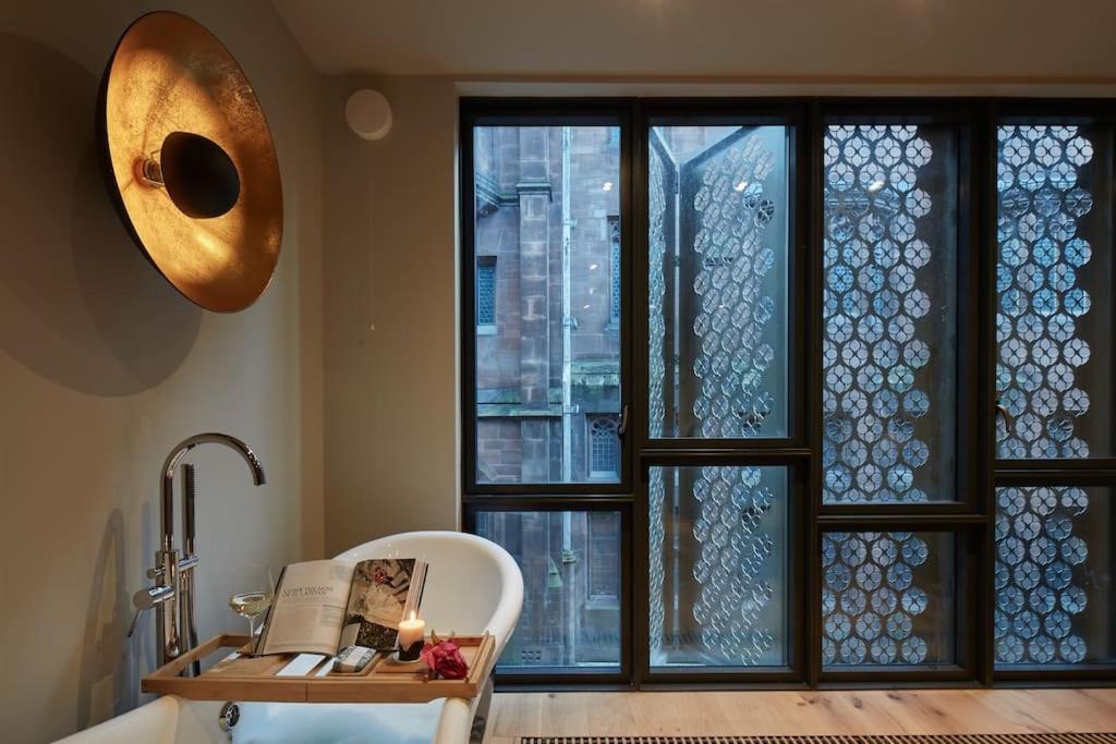 Hammock Heights! Hot Tub,Private Garage,Citycentre Manchester Extérieur photo