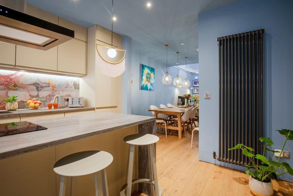 Hammock Heights! Hot Tub,Private Garage,Citycentre Manchester Extérieur photo
